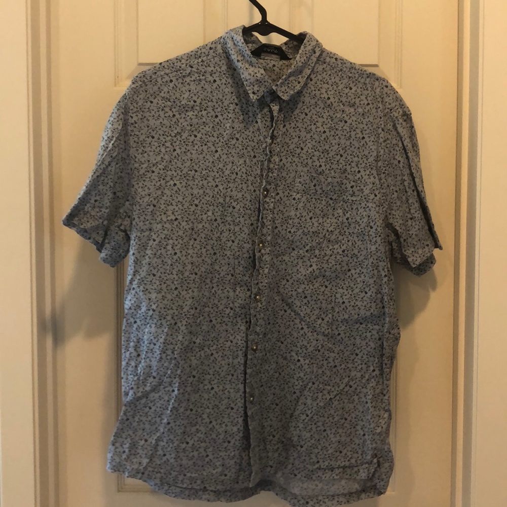 Flower Button Down